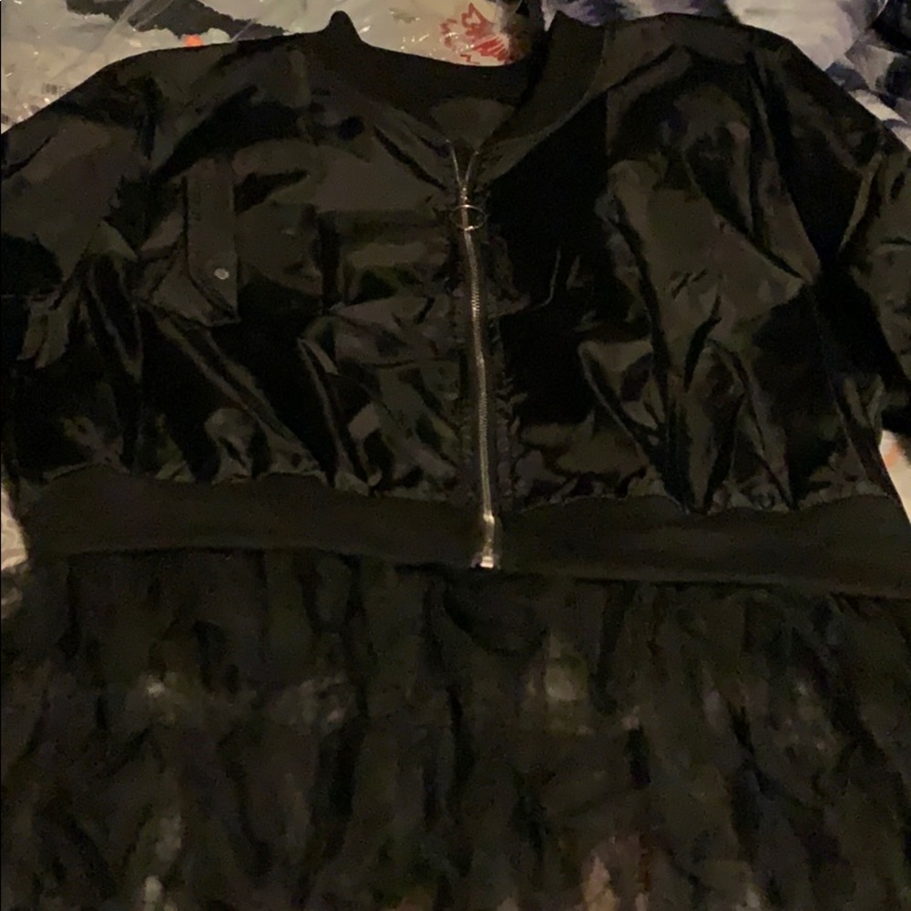 Top ruffle jacket black brand new